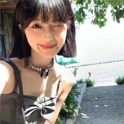 笼里的女人